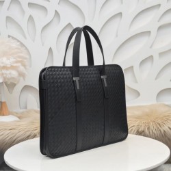 2024FW ブリーフケース BOTTEGA VENETA ボッテガヴェネタ 人気沸騰中