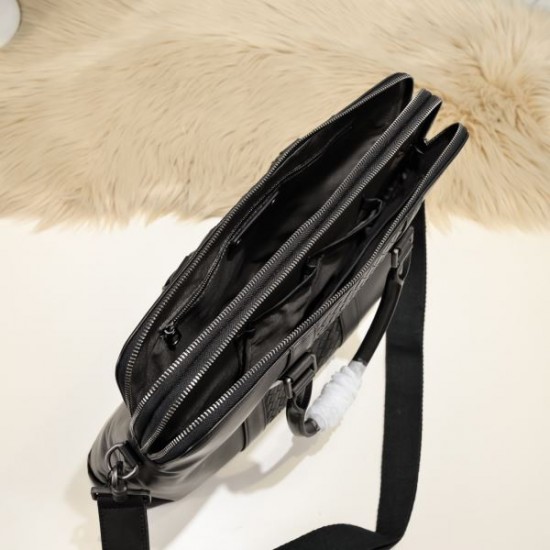 2024FW ブリーフケース BOTTEGA VENETA ボッテガヴェネタ 旬デザイン 2024FW ブリーフケース BOTTEGA VENETA ボッテガヴェネタ 旬デザイン