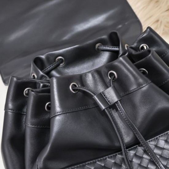 2024FW バックパック BOTTEGA VENETA ボッテガヴェネタ 海外大人気 2024FW バックパック BOTTEGA VENETA ボッテガヴェネタ 海外大人気