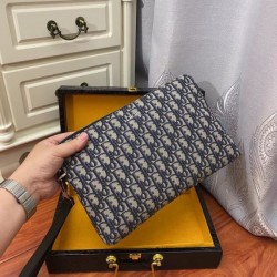 2024FW クラッチバッグ DIOR ディオール 秋冬新作完売雑誌掲載