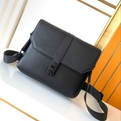 2024FW ショルダーバッグ FERRAGAMO サルヴァトーレ フェラガモ 100％新品