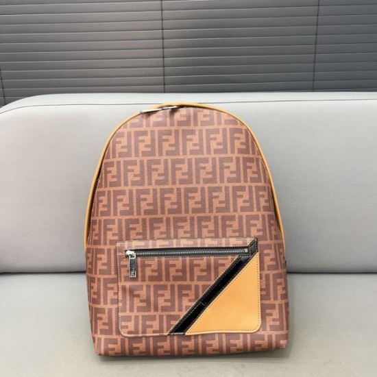 2024FW バックパック FENDI フェンデイ 著名人やセレブも愛用する 2024FW バックパック FENDI フェンデイ 著名人やセレブも愛用する