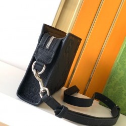 2024FW ショルダーバッグ GUCCI グッチ 洗練された魅力が光る
