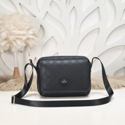2024FW ショルダーバッグ GUCCI グッチ 品質高き人気アイテム