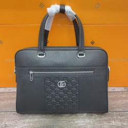 2024FW ブリーフケース GUCCI グッチ 上品に冬っぽさを感じる