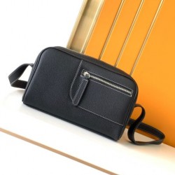 2024FW ショルダーバッグ HERMES エルメス 高感度なセレブたち愛用 