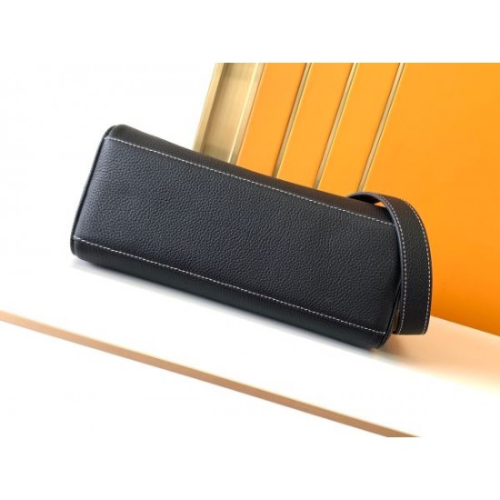 2024FW ショルダーバッグ HERMES エルメス 高感度なセレブたち愛用 2024FW ショルダーバッグ HERMES エルメス 高感度なセレブたち愛用