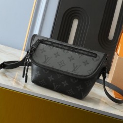 2024FW ショルダーバッグ LOUIS VUITTON ルイヴィトン 超必須アイテム