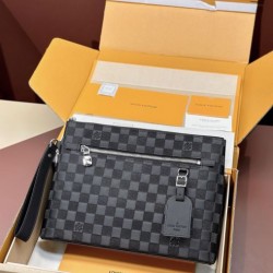 2024FW クラッチバッグ LOUIS VUITTON ルイヴィトン 日本限定モデル