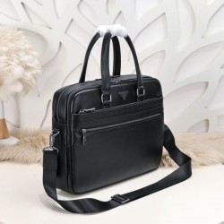 2024FW ブリーフケース PRADA プラダ 夢中になる冬季新作が続出