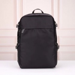 2024FW バックパック PRADA プラダ 今年の最旬トレンドになる