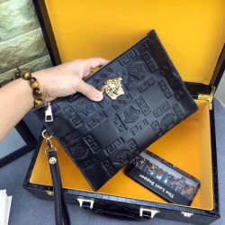 2024FW クラッチバッグ VERSACE ヴェルサーチェ 新商品☆完売必至