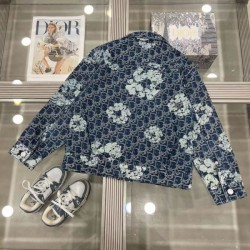 2024FW コート DIOR ディオール 主役になる個性的なアイテム