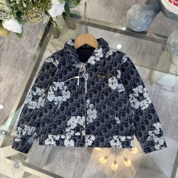 2024FW コート DIOR ディオール 今年の秋冬コーデに活躍する