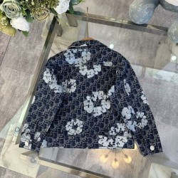 2024FW コート DIOR ディオール 今年の秋冬コーデに活躍する