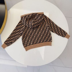 2024FW セーター FENDI フェンデイ 国内完売の入手困難アイテム