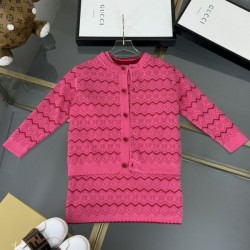 2024FW 上下セット GUCCI グッチ 日本でも根強い人気のブランド