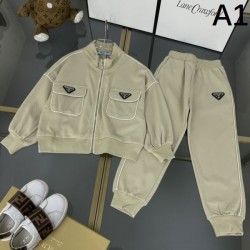 2024FW 上下セット PRADA プラダ 当たり前に取り入れる今冬新作