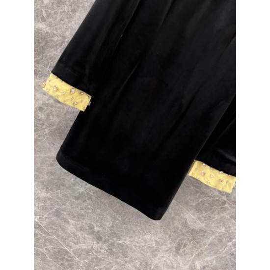 YSL イヴ サンローラン ワンピース 2024FW 数量限定 VIP価格