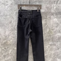 ALEXANDER WANG アレキサンダーワン ジーパン 2024FW セレブ愛用上品