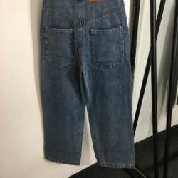 LOEWE ロエベ ジーパン 2024FW 冬にピッタリのアイテム