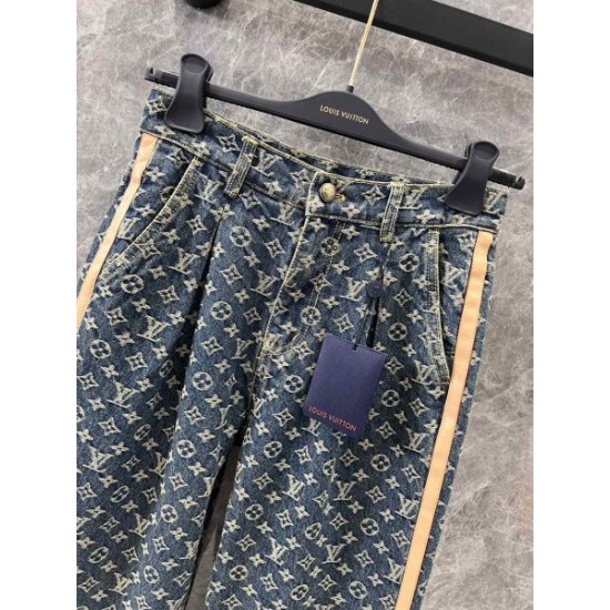 LOUIS VUITTON ルイヴィトン ジーパン 2024FW 大人っぽい質感 LOUIS VUITTON ルイヴィトン ジーパン 2024FW 大人っぽい質感
