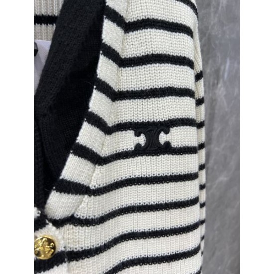 CELINE セリーヌ ニットカーディガン 2024FW 冬のおでかけにもぴったり CELINE セリーヌ ニットカーディガン 2024FW 冬のおでかけにもぴったり