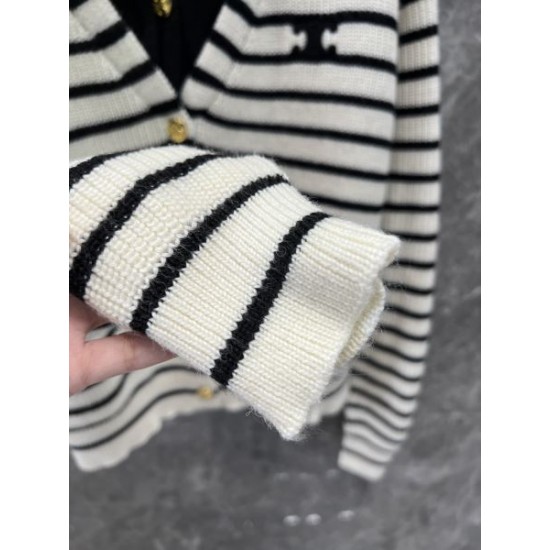 CELINE セリーヌ ニットカーディガン 2024FW 冬のおでかけにもぴったり CELINE セリーヌ ニットカーディガン 2024FW 冬のおでかけにもぴったり