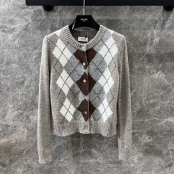 CELINE セリーヌ ニットカーディガン 2024FW 海外の顧客限定先行セール
