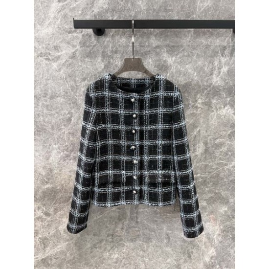 CHANEL シャネル コート 2024FW 雑誌掲載も多数注目の新作 CHANEL シャネル コート 2024FW 雑誌掲載も多数注目の新作