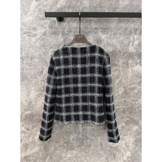 CHANEL シャネル コート 2024FW 雑誌掲載も多数注目の新作 CHANEL シャネル コート 2024FW 雑誌掲載も多数注目の新作