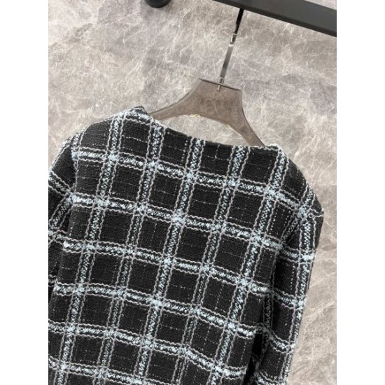 CHANEL シャネル コート 2024FW 雑誌掲載も多数注目の新作 CHANEL シャネル コート 2024FW 雑誌掲載も多数注目の新作