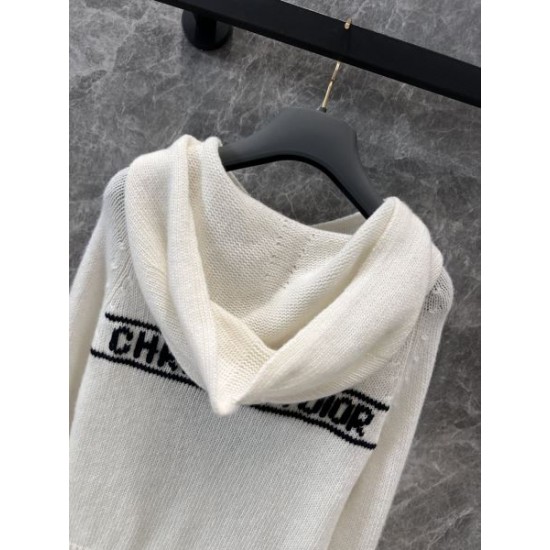 DIOR ディオール 長袖ニット 2024FW 雑誌にも人気掲載アイテム DIOR ディオール 長袖ニット 2024FW 雑誌にも人気掲載アイテム