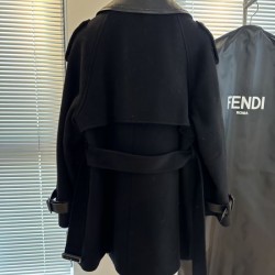 FENDI フェンデイ コート 2024FW 人気もまだまだ継続しています