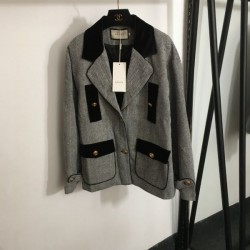 GUCCI グッチ コート 2024FW 最新先取りおしゃれなロゴ入り