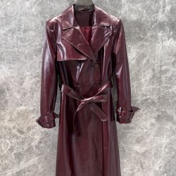 GUCCI グッチ トレンチコート 2024FW 落ち着いた雰囲気に見せてくれ