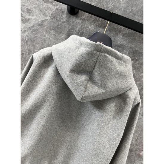 LOUIS VUITTON ルイヴィトン コート 2024FW お気に入りのスタイル LOUIS VUITTON ルイヴィトン コート 2024FW お気に入りのスタイル