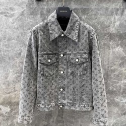 LOUIS VUITTON ルイヴィトン デニムのコート 2024FW 大人っぽく見せてくれ