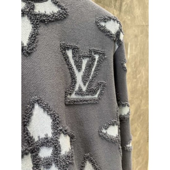 LOUIS VUITTON ルイヴィトン セーター 2024FW カジュアルめなコーデ LOUIS VUITTON ルイヴィトン セーター 2024FW カジュアルめなコーデ