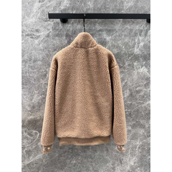LOUIS VUITTON ルイヴィトン コート 2024FW ファッション感が満点 LOUIS VUITTON ルイヴィトン コート 2024FW ファッション感が満点