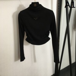 PRADA プラダ インナー 2024FW 海外の顧客限定先行セール