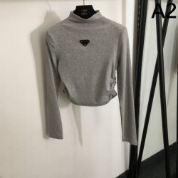 PRADA プラダ インナー 2024FW 海外の顧客限定先行セール