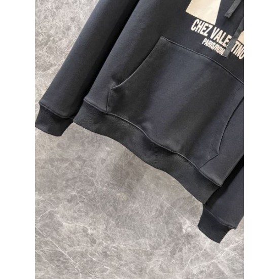 VALENTINO ヴァレンティノ パーカー 2024FW 今年らしい着こなし