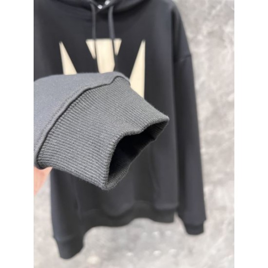 VALENTINO ヴァレンティノ パーカー 2024FW 今年らしい着こなし