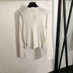 YSL イヴ サンローラン プルオーバーニット 2024FW ビンテージ感のある
