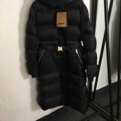 BURBERRY バーバリー 綿入れ 2024FW 秋东の大人コーデ
