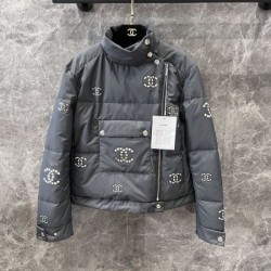 CHANEL シャネル ダウンジャケット 2024FW 冬に向けて使えるスタイル