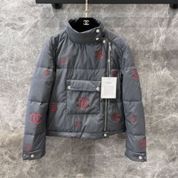 CHANEL シャネル ダウンジャケット 2024FW 冬に向けて使えるスタイル