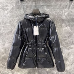 MONCLER モンクレール ダウンジャケット 2024FW 履き心地抜群