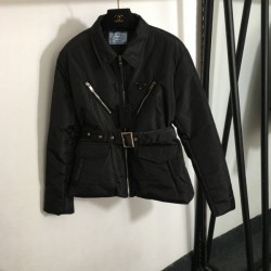 PRADA プラダ 綿入れ 2024FW かっこいい アイテム